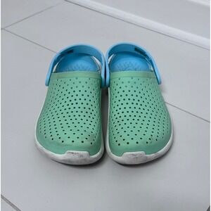 Junior Size 5 Crocs - Good Condition!